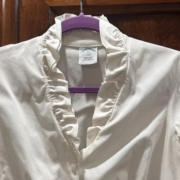 Brooks Brothers White Ruffled Collar Non Iron Blouse - Picture 3 of 4